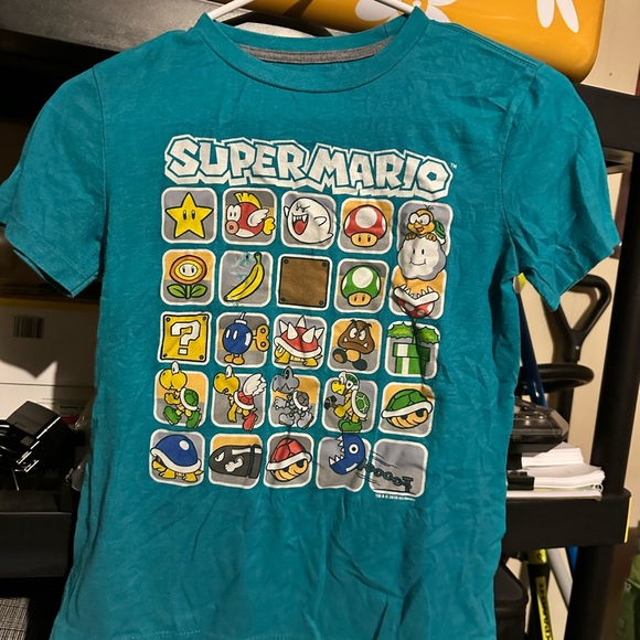 Old Navy Super Mario Teal Kids T-Shirt - Picture 1 of 3